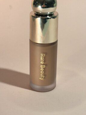 Rare Beauty Gentle Shade Soft Pinch Liquid Contour